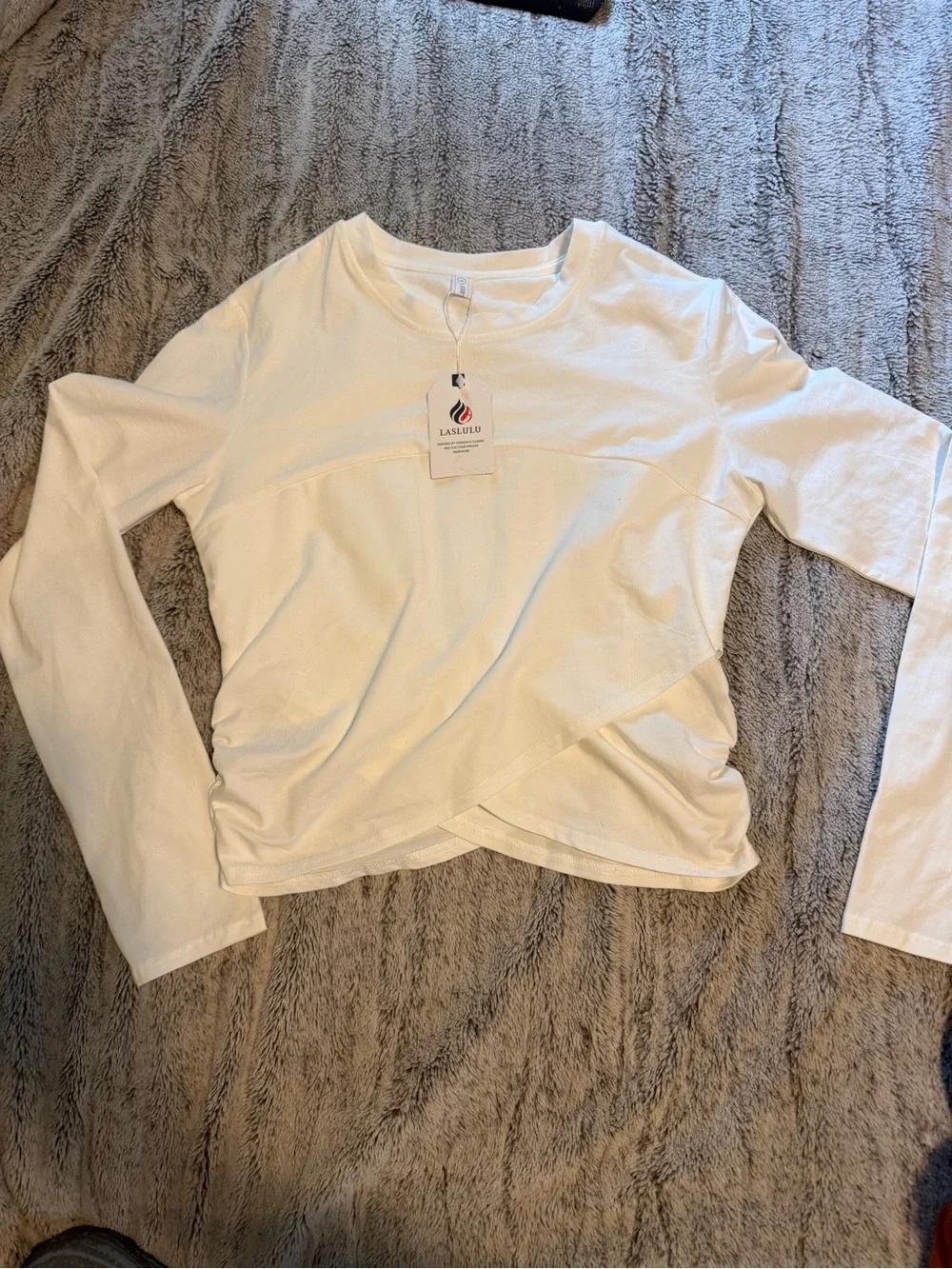 lululemon athletica White Crew Neck Top (NWT)